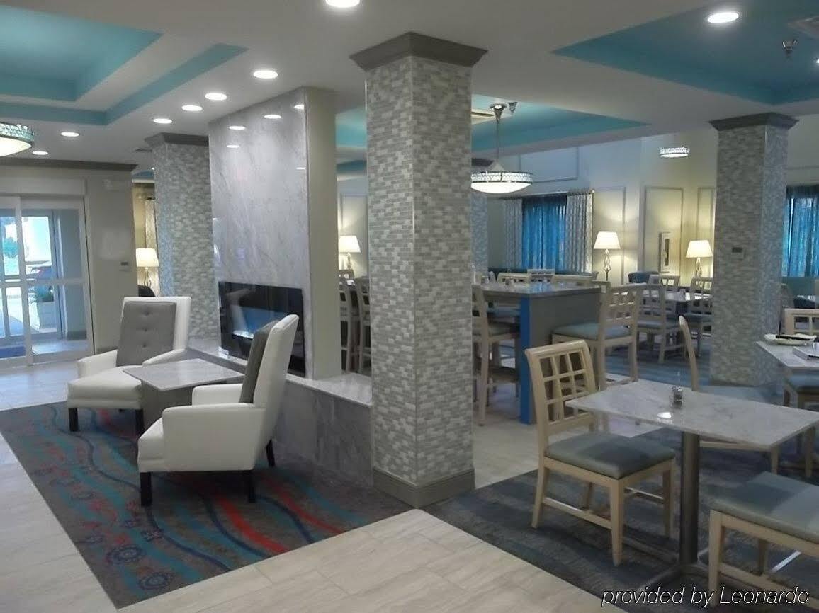 Holiday Inn Express & Suites Brookhaven By Ihg Экстерьер фото